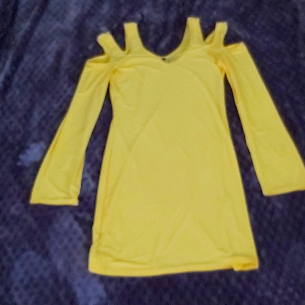 Yellow dress
